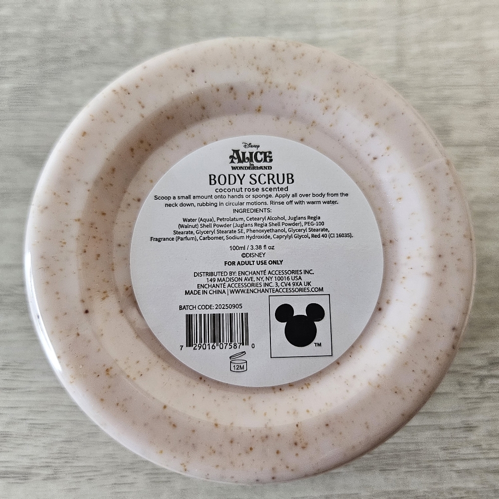 Disney Alice In Wonderland Set Of 3 Body Scrubs Vanilla Lemon Coconut Rose Scent - Picture 4 of 7